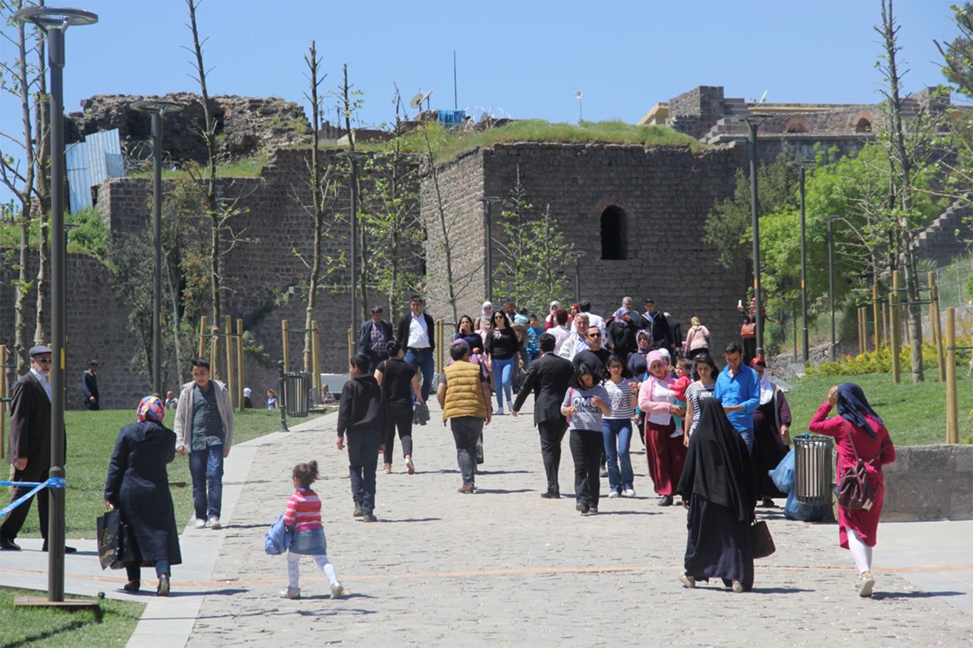 Diyarbakırlılar 30 Nisan’ı dört gözle bekliyor